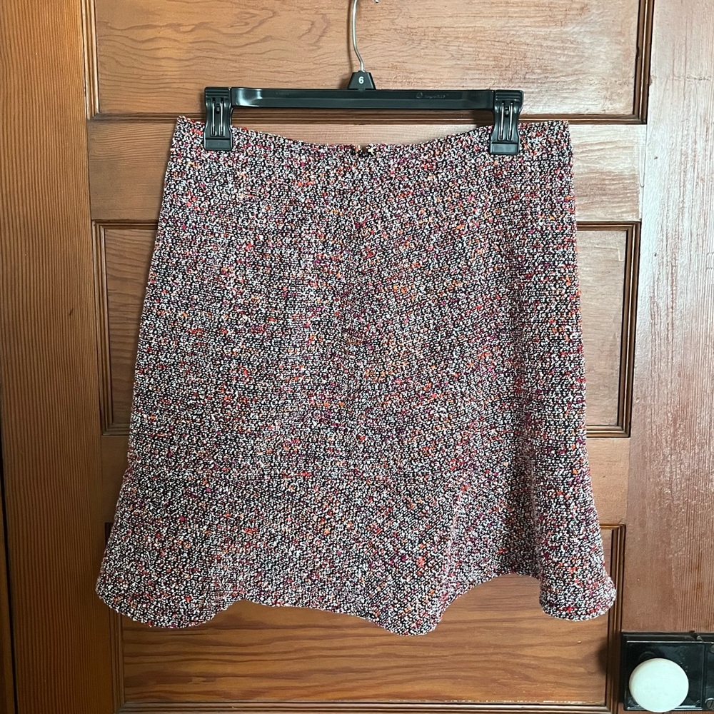 Loft A line skirt with flare. Size 4, multicolored